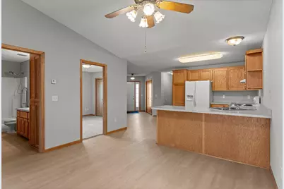 2187 Cleveland Way S, Cambridge, MN 55008 - Photo 6