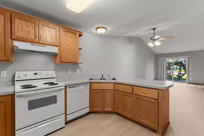 2187 Cleveland Way S, Cambridge, MN 55008 - Photo 8