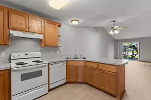 2187 Cleveland Way S, Cambridge, MN 55008 - Photo 8