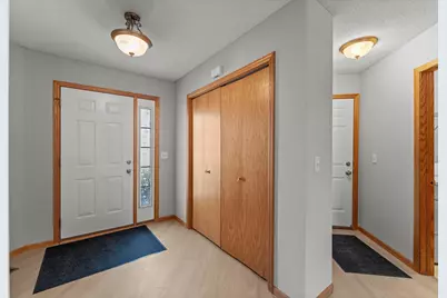 2187 Cleveland Way S, Cambridge, MN 55008 - Photo 2