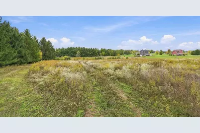 1528 Highway 65, New Richmond, WI 54017 - Photo 2