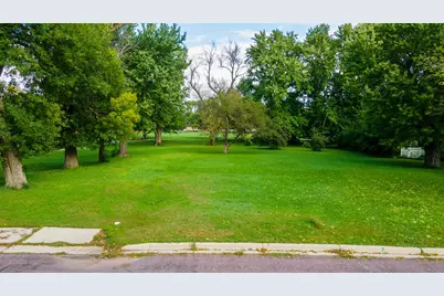 304 Lincoln Street SW, Mapleton, MN 56065 - Photo 1