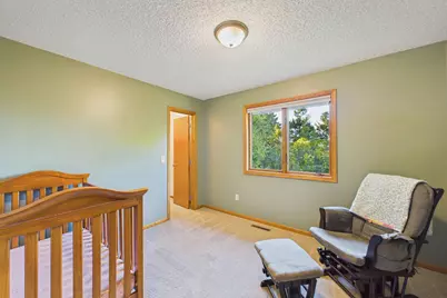 7081 Upper 36th Street N, Oakdale, MN 55128 - Photo 14