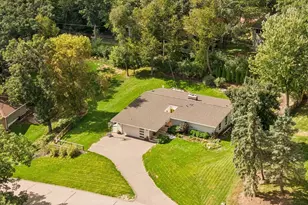 4734 Coventry Rd E, Minnetonka, MN 55345 - Photo 48