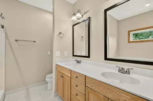 5048 Scenic View Dr SW, Rochester, MN 55902 - Photo 18