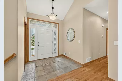 5048 Scenic View Drive SW, Rochester, MN 55902 - Photo 2