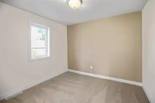 316 Paquin Street W, Waterville, MN 56096 - Photo 16