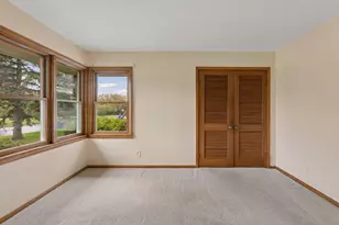 124 Natchez Ave N, Golden Valley, MN 55422 - Photo 14