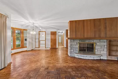 124 Natchez Avenue N, Golden Valley, MN 55422 - Photo 4