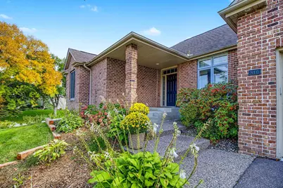 818 Park Place Drive, Mendota Heights, MN 55118 - Photo 2