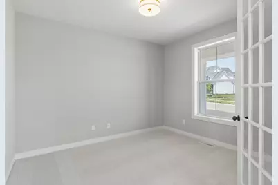 10409 Blackmoor Road, Woodbury, MN 55129 - Photo 14
