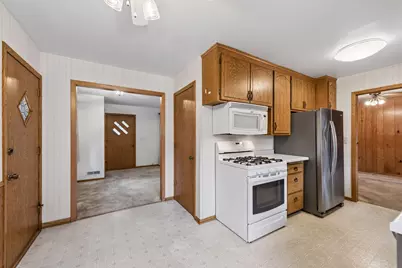8367 Greene Avenue S, Cottage Grove, MN 55016 - Photo 10
