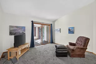 8709 Norway St NW, Coon Rapids, MN 55433 - Photo 6