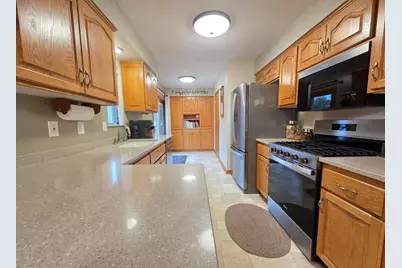 10440 Zion Street NW, Coon Rapids, MN 55433 - Photo 4