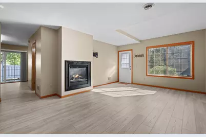1358 Idlewood Way, Shakopee, MN 55379 - Photo 8