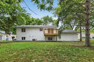 14010 38th Ave N, Plymouth, MN 55447 - Photo 28