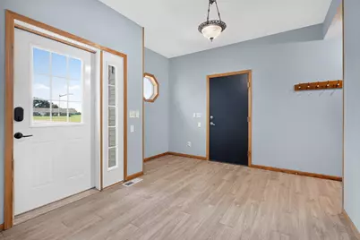 1110 2nd Street NE, Elbow Lake, MN 56531 - Photo 8