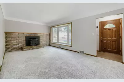641 8th Avenue N, South Saint Paul, MN 55075 - Photo 4