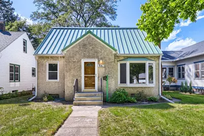 641 8th Avenue N, South Saint Paul, MN 55075 - Photo 1