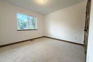 1010 17th St SE, Menomonie, WI 54751 - Photo 6