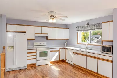 2909 29th Avenue Circle S, Moorhead, MN 56560 - Photo 10