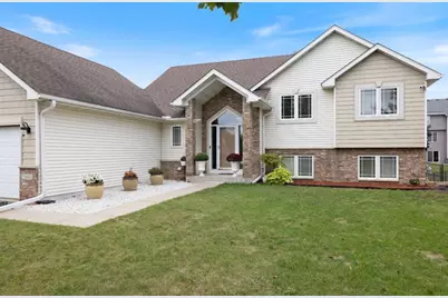 19855 Burlington Path, Farmington, MN 55024 - Photo 2