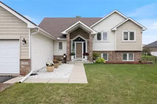 19855 Burlington Path, Farmington, MN 55024 - Photo 1