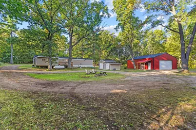 6167 Royal River Road, Braham, MN 55006 - Photo 4