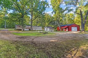 6167 Royal River Rd, Braham, MN 55006 - Photo 4