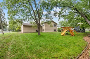 9612 Union Terrace Ln N, Maple Grove, MN 55369 - Photo 4