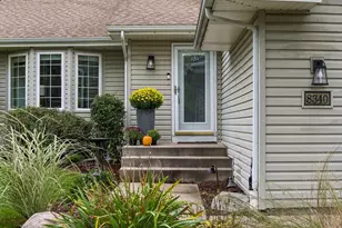 8340 Grace Ct, Victoria, MN 55386 - Photo 2
