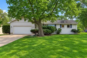 3988 Wisconsin Ave N, New Hope, MN 55427 - Photo 1