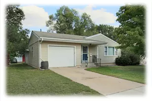 616 3rd Ave NE, Osseo, MN 55369 - Photo 1