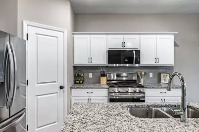 6822 102nd Street S, Cottage Grove, MN 55016 - Photo 14