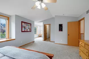1645 County Rd D E, Maplewood, MN 55109 - Photo 10