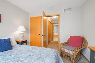 1645 County Rd D E, Maplewood, MN 55109 - Photo 14