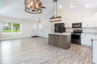 502 Kenwood St, Alexandria, MN 56308 - Photo 8