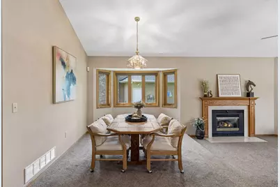 314 Wedgewood Drive, Mahtomedi, MN 55115 - Photo 12