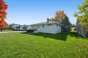 705 Arrowhead St, Aurora, MN 55705 - Photo 38