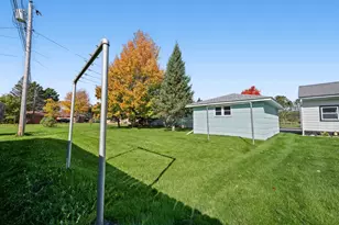 705 Arrowhead St, Aurora, MN 55705 - Photo 36