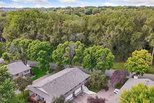 533 Ravoux Rd, Chaska, MN 55318 - Photo 44