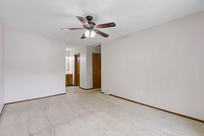 533 Ravoux Road, Chaska, MN 55318 - Photo 20