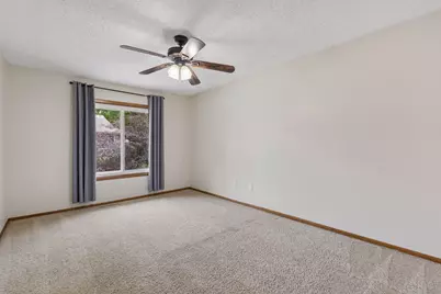 533 Ravoux Road, Chaska, MN 55318 - Photo 18