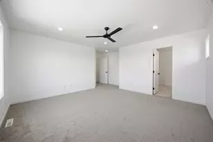 4717 Hampton Loop S, Moorhead, MN 56560 - Photo 16