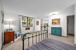 2536 Dupont Ave S, Minneapolis, MN 55405 - Photo 1