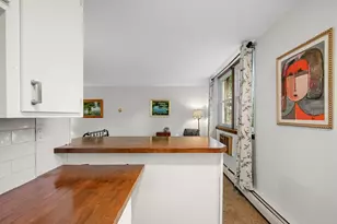 2536 Dupont Ave S, Minneapolis, MN 55405 - Photo 6