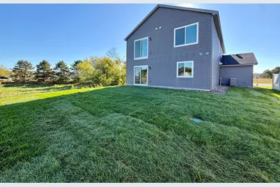 25882 Emerson Court, Wyoming, MN 55092 - Photo 24