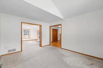 952A Moonlight Dr #1, Woodbury, MN 55125 - Photo 4