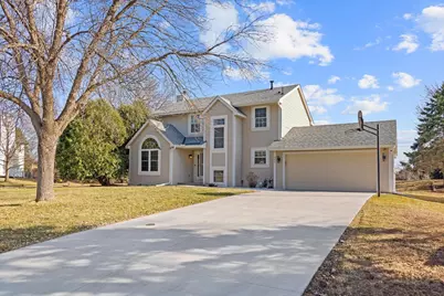 952A Moonlight Dr #1, Woodbury, MN 55125 - Photo 1