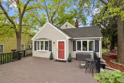 992 McLean Avenue, Saint Paul, MN 55106 - Photo 2